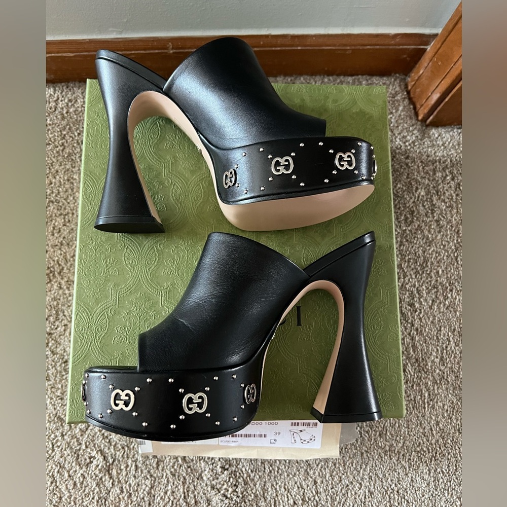 Gucci black platform mules with silver logos - Picture 14 of 15